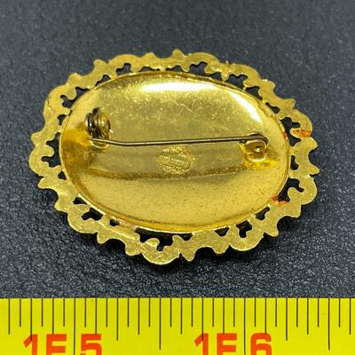 EMBROIDERED FLORAL BROOCH - MADE IN AUSTRIA