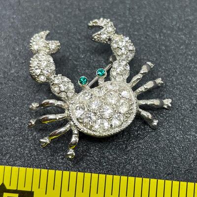 FAUX RHINESTONE CRAB BROOCH