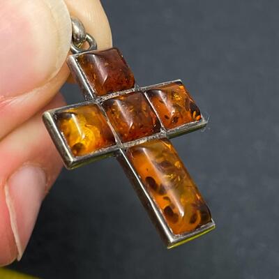 AMBER CROSS PENDANT
