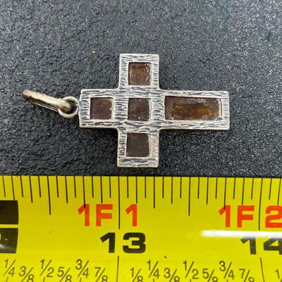 AMBER CROSS PENDANT
