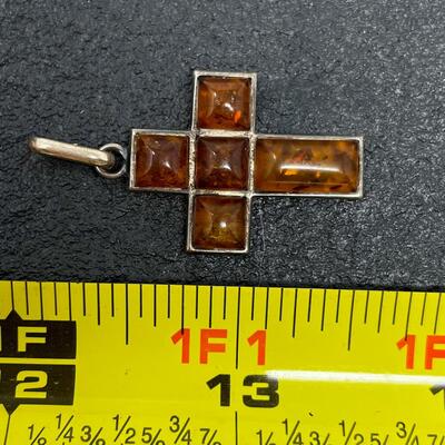 AMBER CROSS PENDANT
