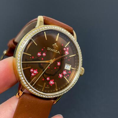 SWISS MADE â€œSWIZAâ€ CHERRY BLOSSOM WATCH - WORKS!
