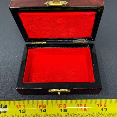 CHINESE JEWELRY BOX W/ CARVED DIORAMA PANDA DESIGN