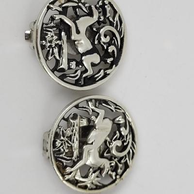 VINTAGE SARAH COVENTRY DEER BROOCH & EARRING SET