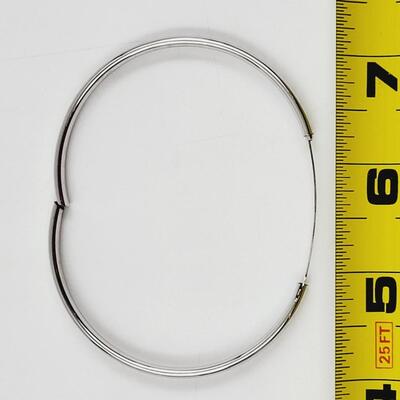 VINTAGE SILVER TONED ETCHED ARROW SLIDER BRACELET