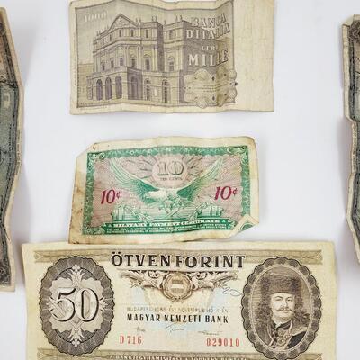 FOREIGN PAPER BILL BUNDLE