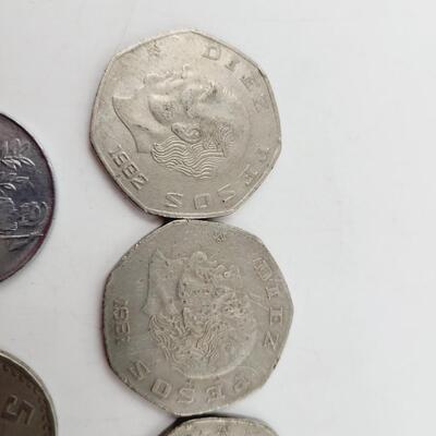 FOREIGN COIN BUNDLE