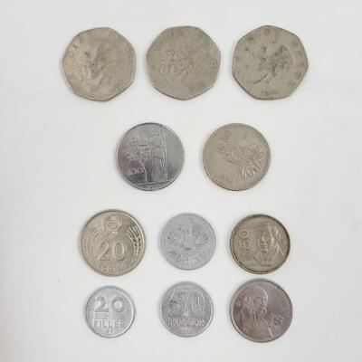 FOREIGN COIN BUNDLE