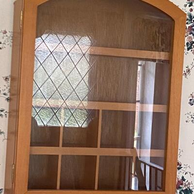 Wall curio cabinet for miniatures