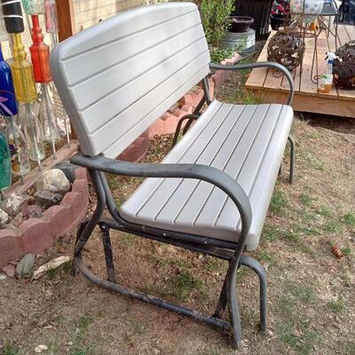 LOT 70  LIFETIME OUTDOOR BENCH GLIDER