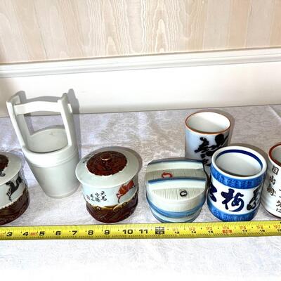 Lot 56 Group 7 pcs Asian Ceramics Lidded Tea Cups, Trinket Box, Handless Cups