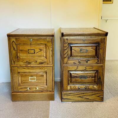 Lot 101 Oak File Cabinets 2 Both Have Keys, Slightly Different