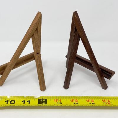 6â€ WOODEN TABLETOP EASLES