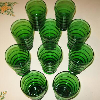 Lot 127 Set 10 Forest Green Depression Glass Water Glasses Ribbed 5