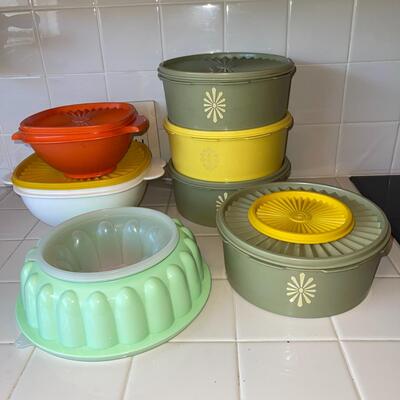 Lot 129 Vintage Tupperware Storage Jello Mold (New) 6pc w/Lids