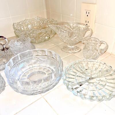 Lot 155 Kitchen Glass Candy Dish Coasters Bowls Divided Relish 16pcs