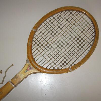 Lot 187 Vintage Wright Ditson Tennis Racket w/ Bag & Frame Armour's Tennis Glendale CA