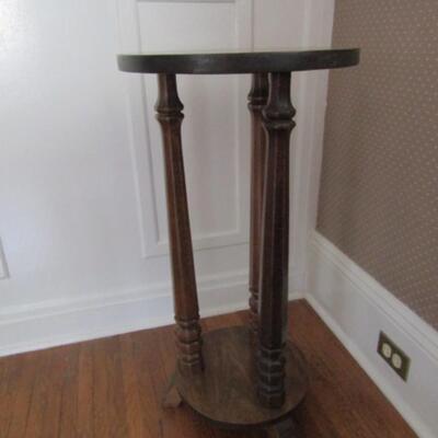 Solid Wood Round Accent Table/Plant Stand