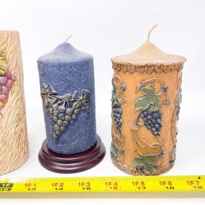 DECORATIVE GRAPEVINE PILLAR CANDLES W/ STAND