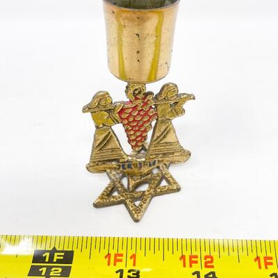 â€œJERUSALEMâ€ JEWISH BRASS CANDLE HOLDER W/ RED TAPER