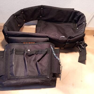 LOT 65  KLEIN TOOL BELT, KNEE PADS, EAR MUFFS, WORK GLOVES AND TAPE MEASURE