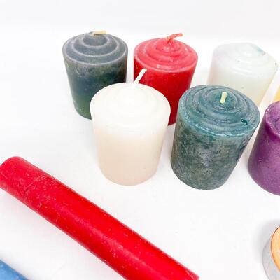 UNUSED COLORFUL CANDLE BUNDLE