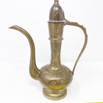 SMALL SARNA BRASS INDIA ENGRAVED PITCHER/TEAPOT