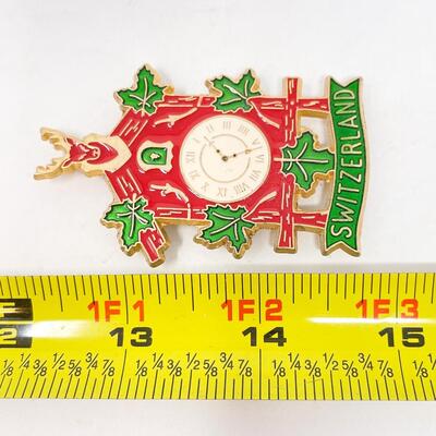 SWITZERLAND CUCKOO CLOCK ENAMEL MAGNET