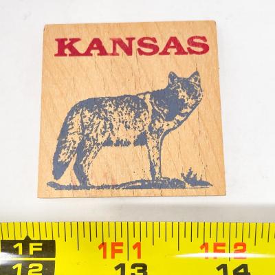 WOODEN â€œKANSASâ€ COYOTE MAGNET - VANDERCRAFT