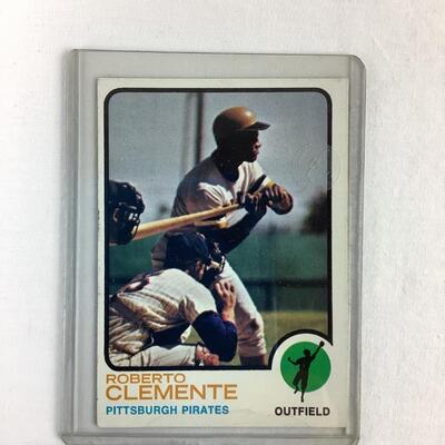 521  Vintage 1973 Topps Roberto Clemente Pittsburg Pirates #50 Baseball Card