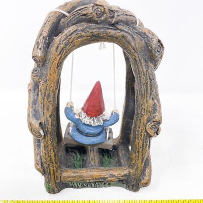 LITTLE SWINGING GNOME IN ARBOR GARDEN DECOR