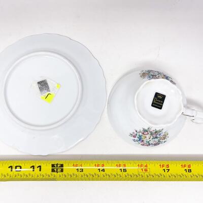 CROWN BAVARIA, GERMANY FLORAL TEACUP & SAUCER