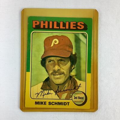 522  Vintage 1975 Topps Mike Schmidt Philadelphia Phillies #70 Baseball Card