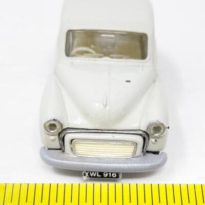 CORGI MORRIS MINOR DIECAST CAR