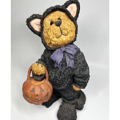 Boyds Bears Collection Halloween Trickster Decor Yard Art Garden Statue |  EstateSales.org