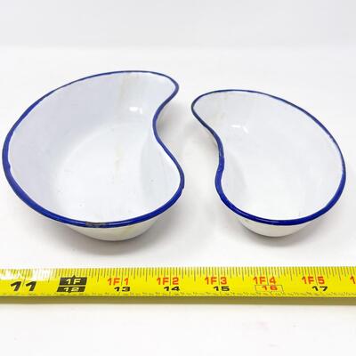 VINTAGE KIDNEY SHAPED ENAMEL TRAYS - AUSTRIA