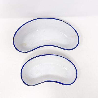 VINTAGE KIDNEY SHAPED ENAMEL TRAYS - AUSTRIA