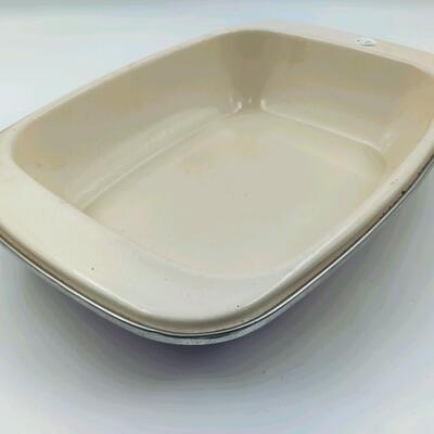 PAULA DEEN ENAMEL CASSEROLE DISH