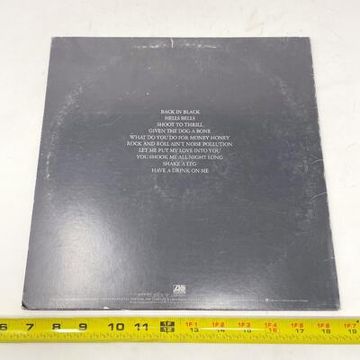 1980 AC/DC â€œBACK IN BLACKâ€ VINYL RECORD