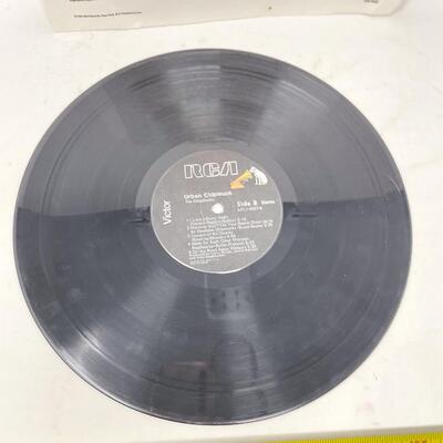 ALVIN & THE CHIPMUNKS â€œURBAN CHIPMUNKâ€ VINYL RECORD