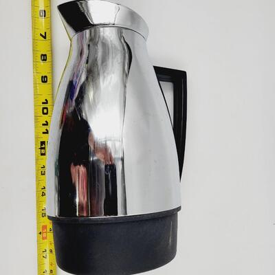 TUNDRA IMPORTS CARAFE