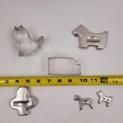 NEAT SET OF COOKIE CUTTERS - INCLUDING KANSAS