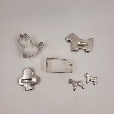 NEAT SET OF COOKIE CUTTERS - INCLUDING KANSAS