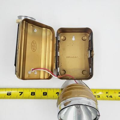 VINTAGE METAL FLASHLIGHT