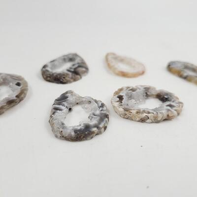 SMALL CUT GEODES