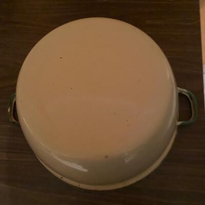 Vintage enamel bowl with handles