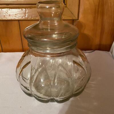 Large glass â€œbubbleâ€ jar with lid