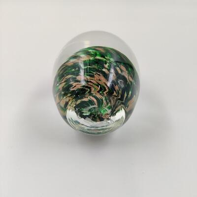 GLASS EGG PAPERWEIGHT