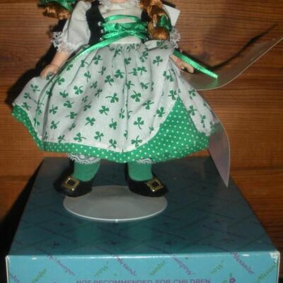 1992 Madame Alexander 8" Luck of the Irish Doll in Original Box #327