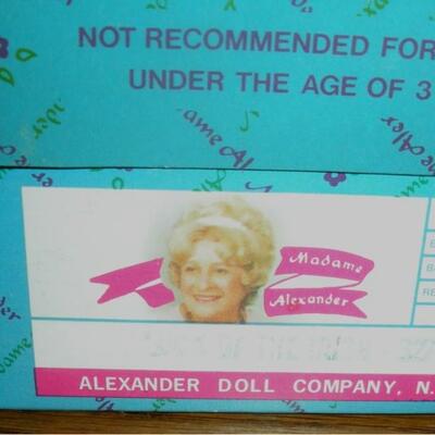 1992 Madame Alexander 8" Luck of the Irish Doll in Original Box #327